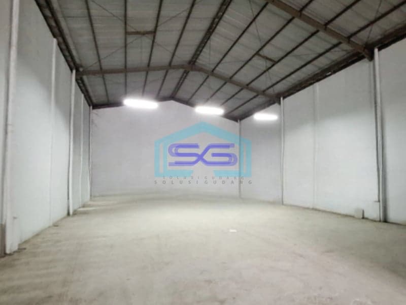Disewakan Gudang Ada Kantor Luas Tanah  540 m² Lokasi di BSD Tangerang