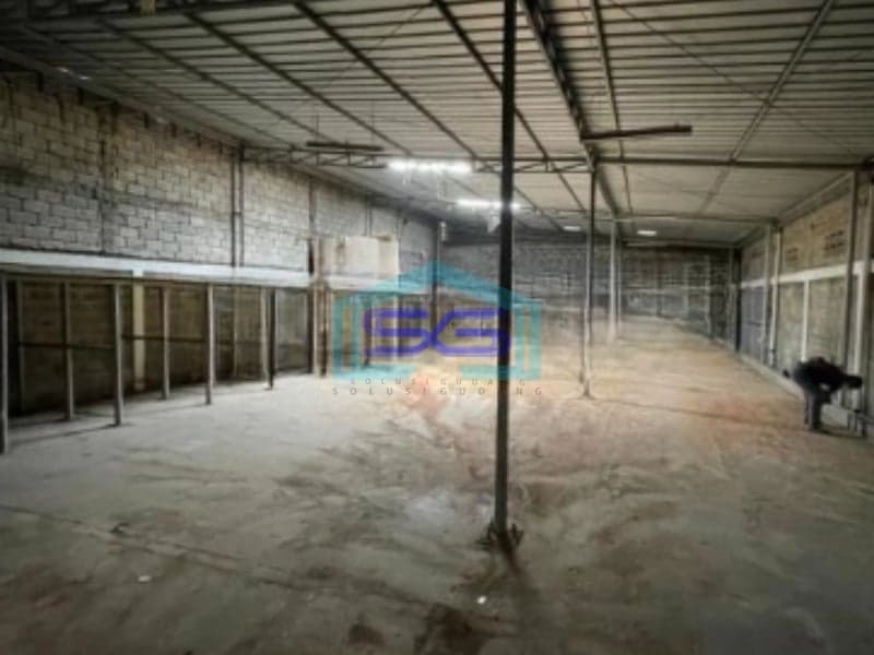 Disewakan Gudang Lokasi Strategis dan Siap Huni di BSD Tangerang Luas Tanah  600 m²