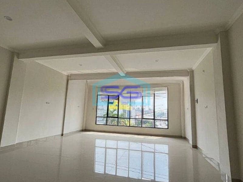 Disewakan cepat Ruko 4 Lantai Lokasi Strategis di Poris Indah, Tangerang LB 250m2