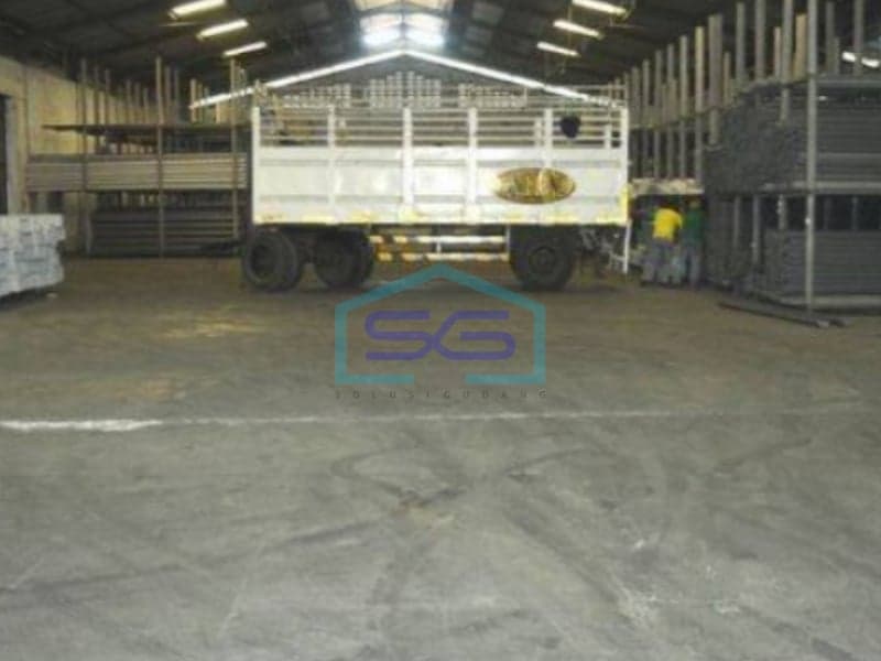 Factory for Sale in Daan Mogot West Jakarta 4.3 Hectares Well-Maintained Building