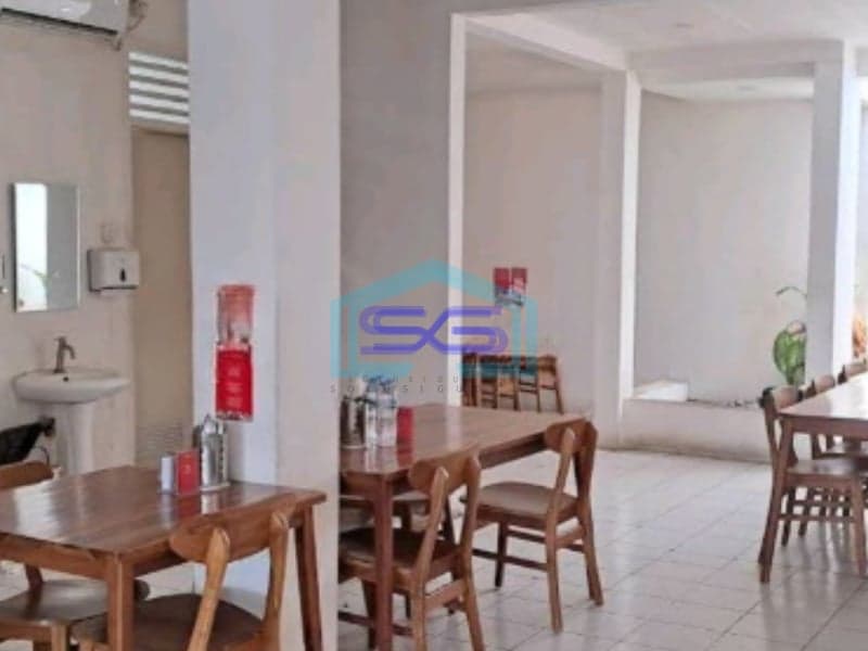 Disewakan Ruko Strategis di Jalan Raya Deretan Resto di Kelapa Gading Jakarta Utara LB 170m2