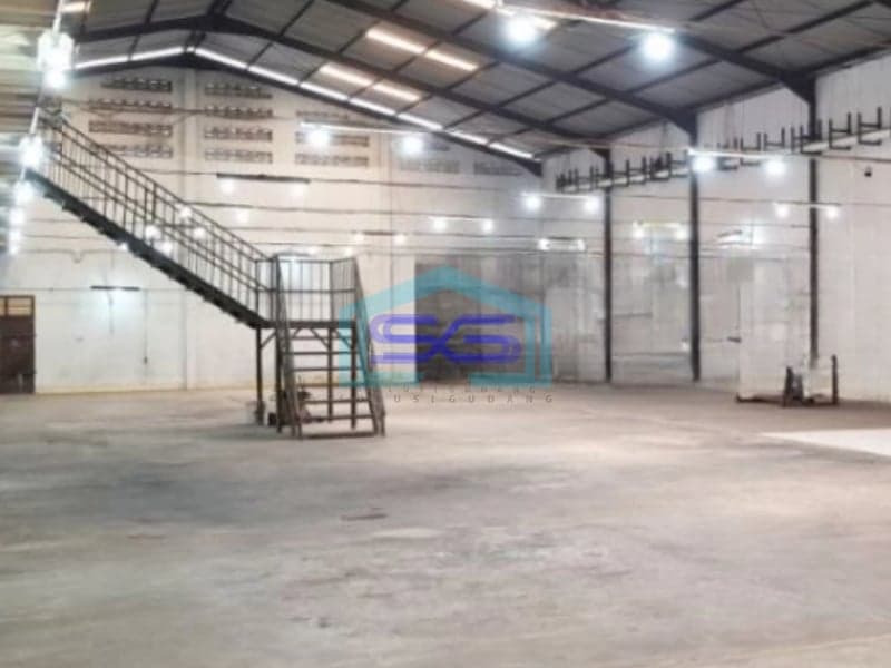 Dijual Gudang Siap Pakai Luas Tanah 2200 m²  Lokasi Kaligawe Semarang