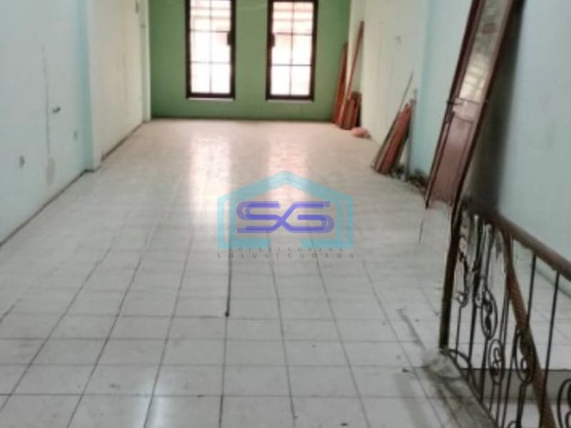 Disewakan Ruko Luas Bangunan 272 m² Lokasi Strategis di Muara Karang Jakarta Utara