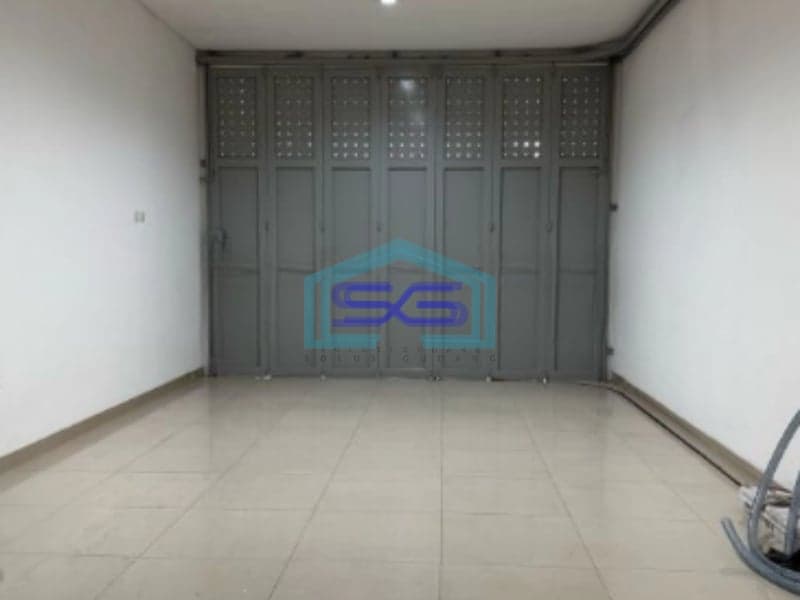 Dijual Ruko Siap Huni Lokasi Strategis di Balonggede Regol Bandung LB 120m2