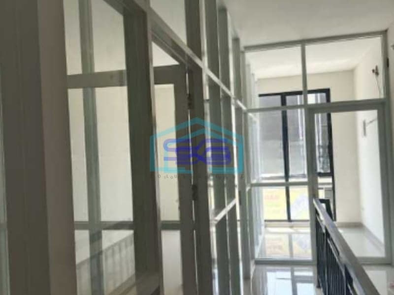 Disewakan Ruko Brand New Lokasi Bagus di Sorento Grande East Gading Serpong, Tangerang  Luas Bangunan  90 m²