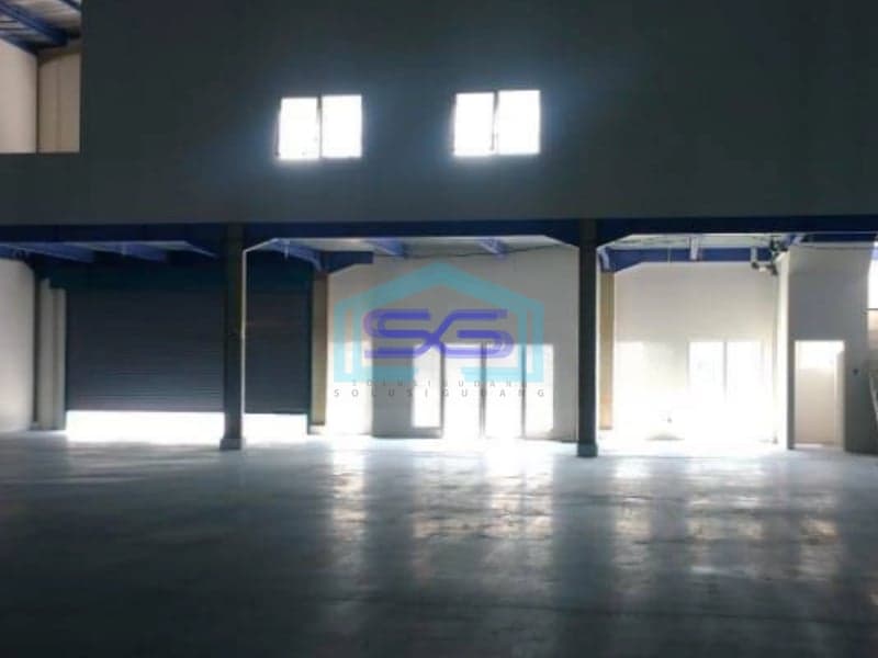 Dijual Gudang Baru Ada Loading Dock di Delta Silicon Lippo Cikarang Bekasi LT 1800m2