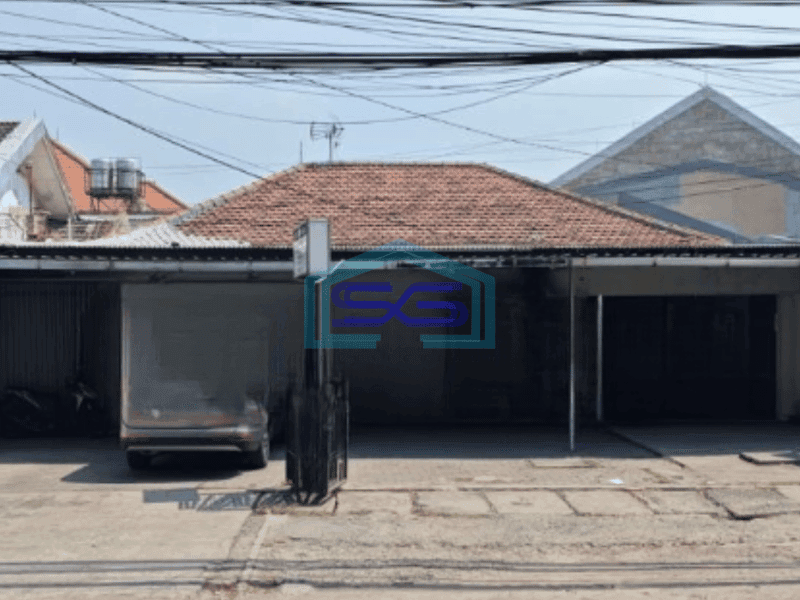 Disewakan Ruang Usaha  Luas Bangunan 400 m² Lokasi Rungkut Surabaya