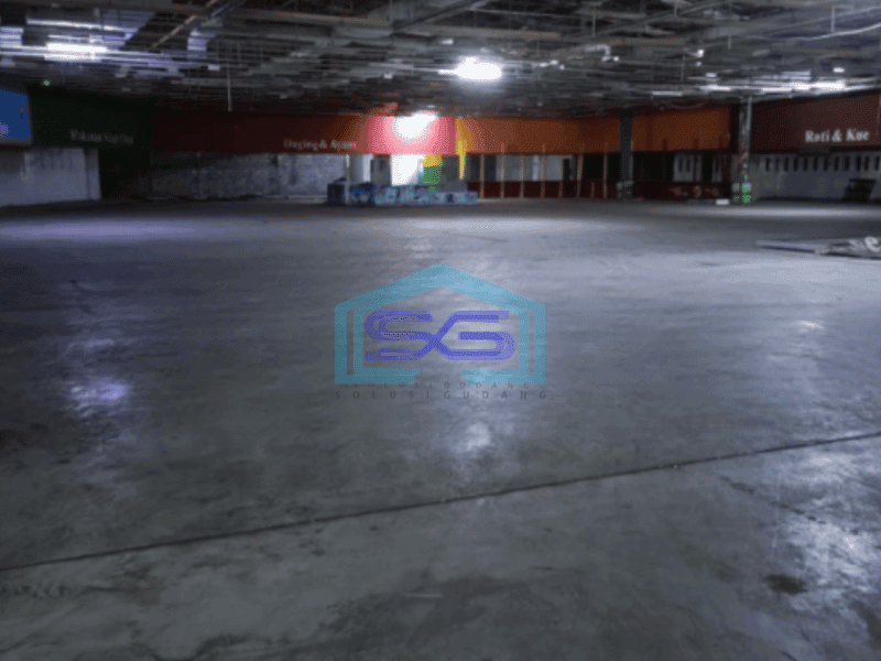 Disewakan Ruang Usaha Area Parkir Luas Lokasi Strategis Lokasi Waru Sidoarjo