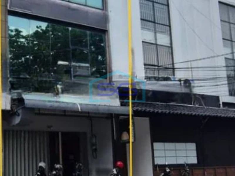 Dijual Ruko Lokasi Tengah Kota Semarang Jawa Tengah 3 Lantai