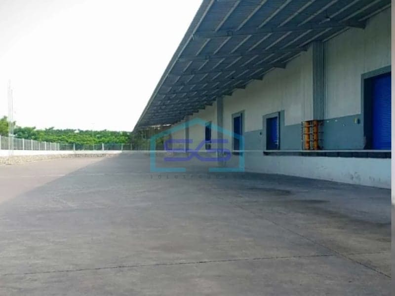 Warehouse for Rent Ready to Use on Jalan Anggrek Cikarang Bekasi FL 7,800 sqm