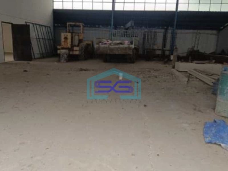 DIjual Gudang Kosong di Cipatik Bandung Luas Bangunan  700 m²