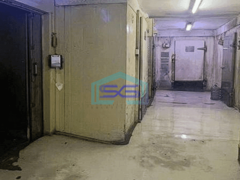 Dijual gudang gandeng 504m2 di Kamal
