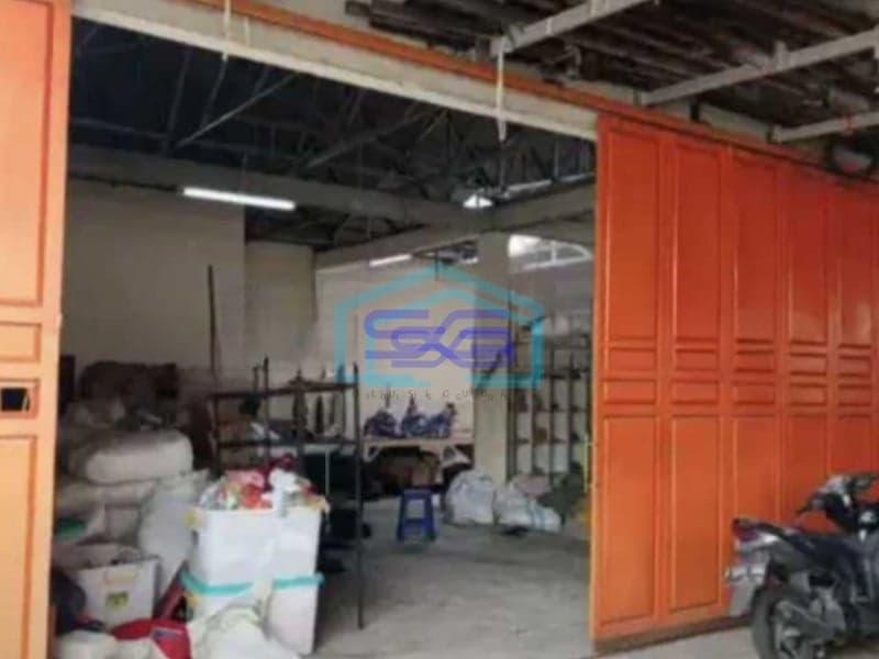 Disewakan Gudang Luas Bangunan 300 m2 Lokasi Larangan Tangerang