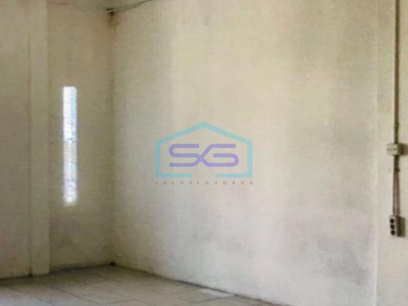 Disewakan Ruko 3 Lantai Luas Bangunan 207 m² Lokasi di Bandung Jawa Barat