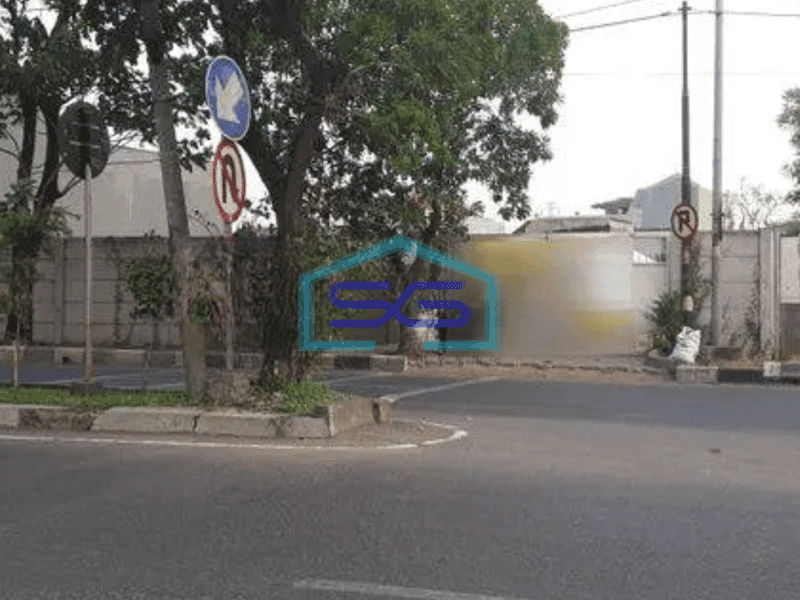Dijual Tanah Bangunan Ex Kantor Raya Wiyung Surabaya Barat