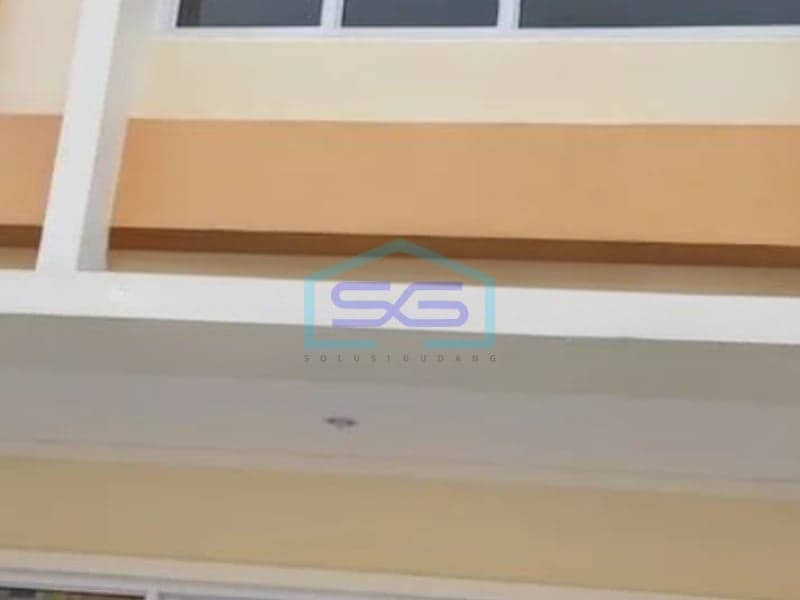 Cheap Shophouse for Sale, Land Area 40 m², Ready to Use in Gading Serpong, Tangerang