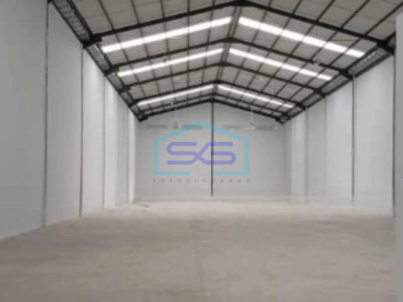Warehouse for Rent, Land Area 780 sqm, Ready to Occupy in Pakuhaji Tangerang