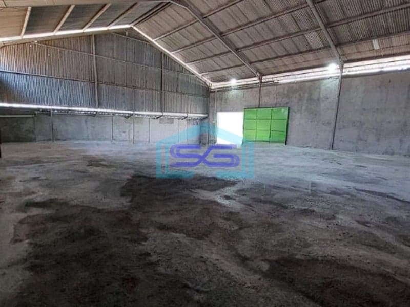 Disewakan Gudang Tempat Usaha di Jalan Utama Sesetan Denpasar Bali LB 300m2