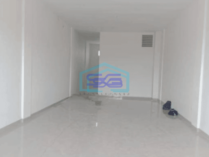 Dijual Ruko Dian Istana Kav Dpr Parkir Sangat Luas Dekat Graha Luas Bangunan 250 m²