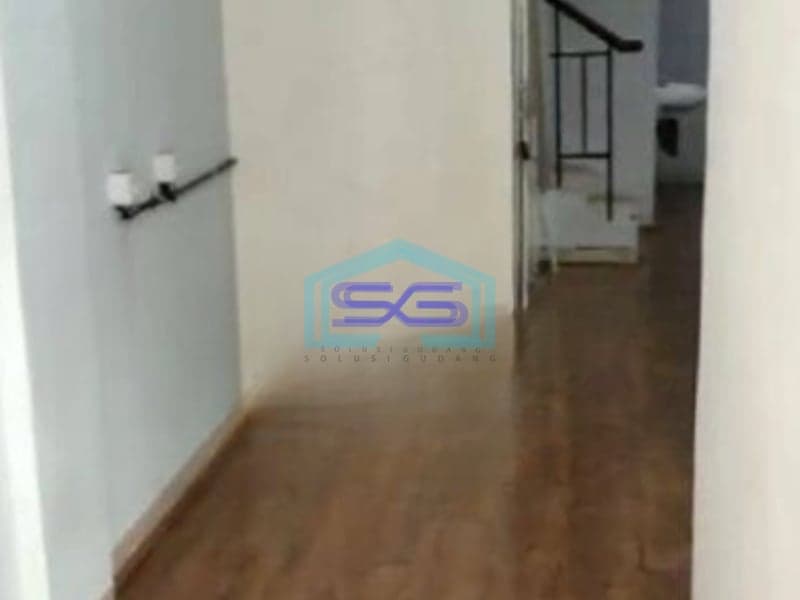 Disewakan  Ruko Siap Pakai di Golden Madrid Bsd City Tangerang Selatan