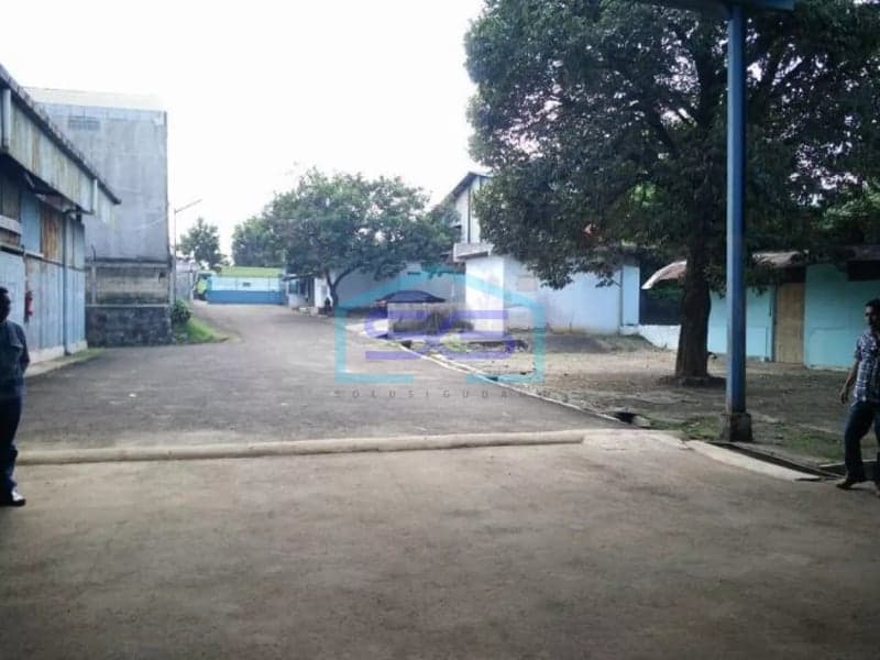 Gudang disewakan di cileungsi bekasi luas luas 5000m