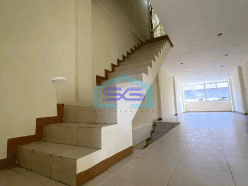 Disewakan Ruko 3 Lt + Rooftop Lokasi Strategis Fatmawati Raya, Jakarta Selatan LB 800m2