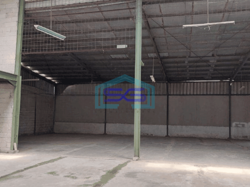 Disewakan Gudang Luas Bangunan  1500 m² Ada Kantor di Cipondoh Tangerang