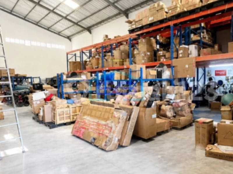 Warehouse for Sale Land Area 525 m² Flood-Free in Tangerang Banten