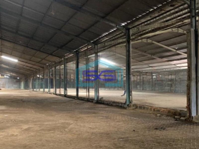 Disewakan Gudang Siap Pakai Luas Bangunan 5550 m² Lokasi Margomulyo Surabaya