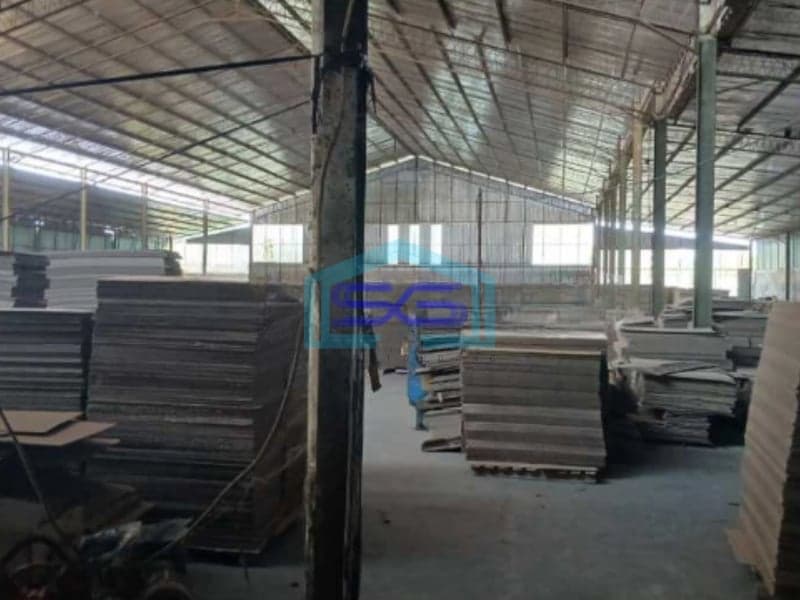 Dijual Gudang Ex Mebel Lokasi Jepara Jawa Tengah Luas Tanah 4000m2