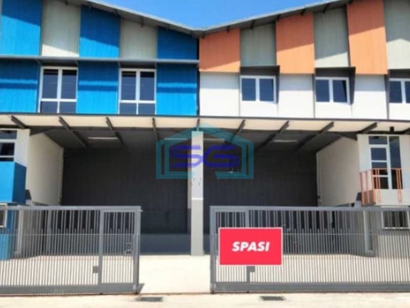 Dijual Gudang di Kawasan Industri Luas Tanah 2000m2 di Semarang Siap Huni