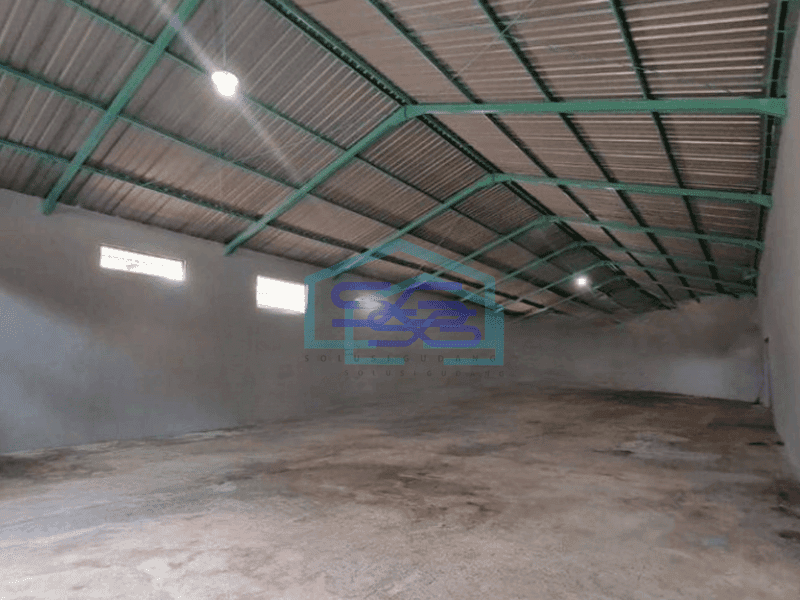 Disewakan Gudang Akses Container  di Pabelan Dekat Solo