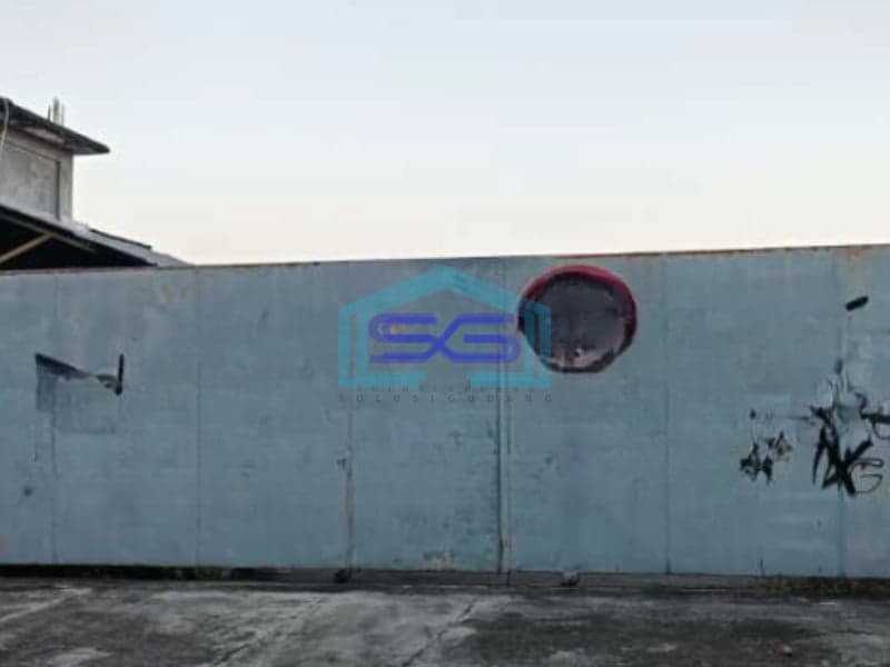 Dijual Gudang Luas Bangunan 7000 m² Lokasi Sukoharjo Jawa Tengah Akses Container