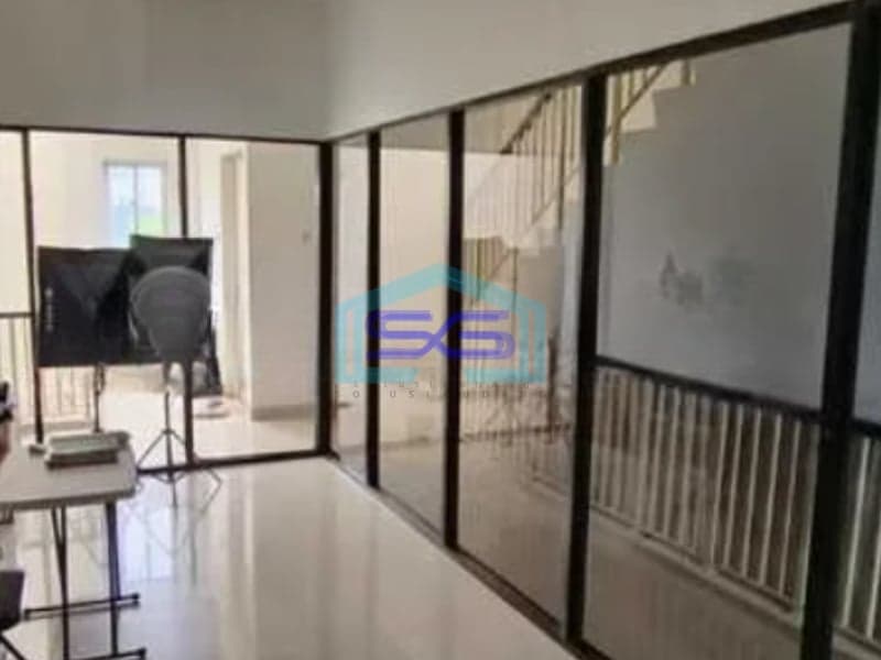 Disewakan Ruko Crown Green Lake City Hadap Jalan 3.5 Lantai Jakarta Barat Luas Bangunan  210 m²