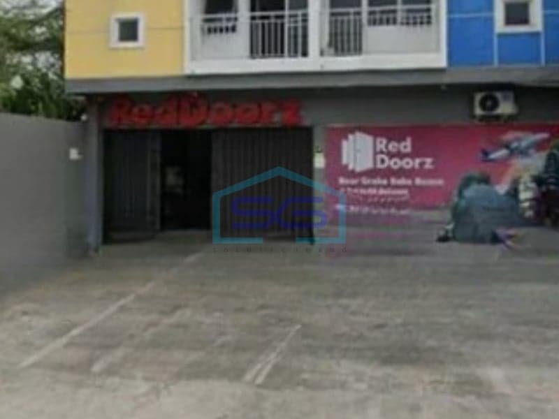 For Sale: Commercial Shop House, Land Area 239 m², Located in Karanganyar, Central Java