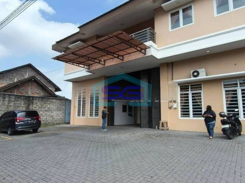 Disewakan Gudang Besar Plus Kantor Murah Area Gamping Sleman Dekat Ringroad LT 2000m2