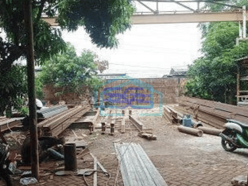 Dijual Gudang Gudang akses Lewat Truk di Semanan Indah Jakarta Barat