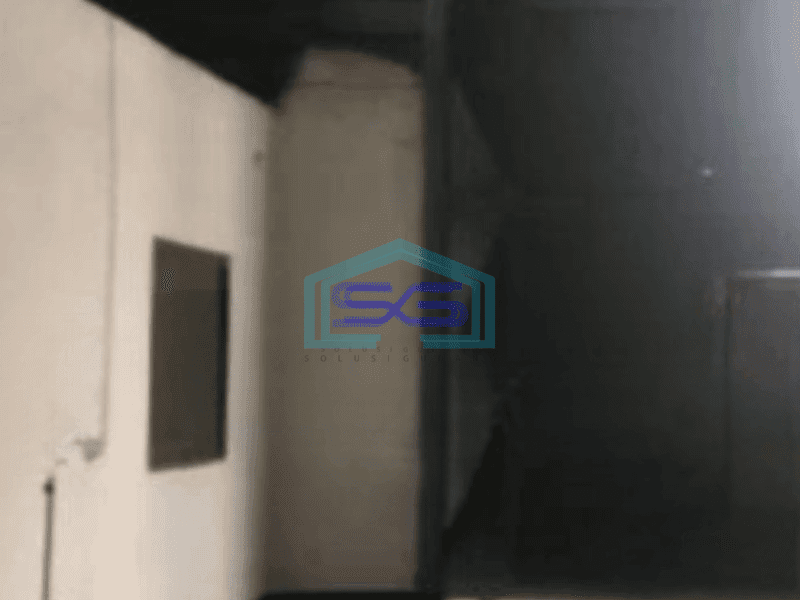 Disewakan Gudang Akses Container 20 Feet di Cikupa Tangerang Luas Tanah  2000 m²