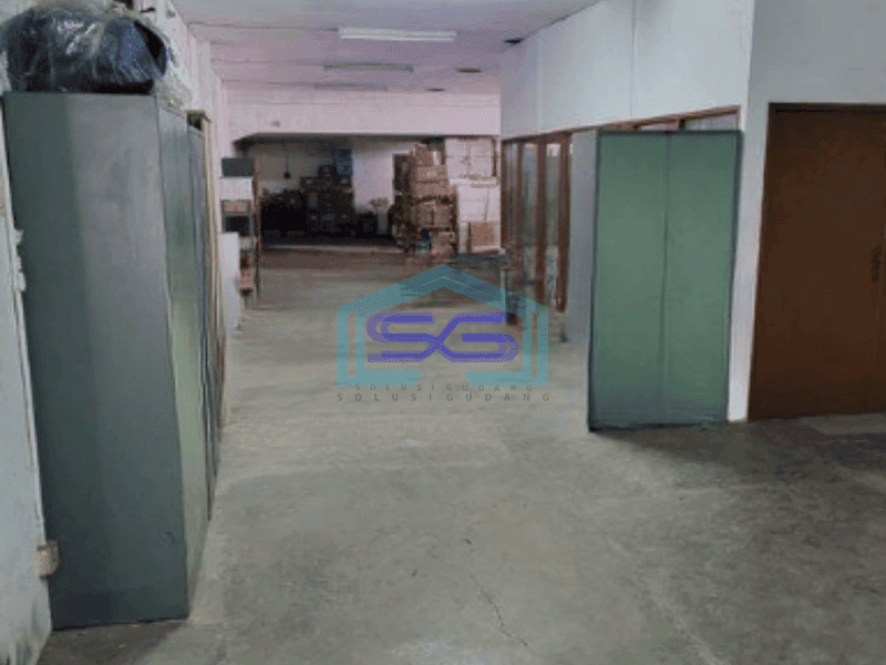Disewakan Gudang Siap Pakai Luas Tanah 1350 m² di Parung Panjang Bogor