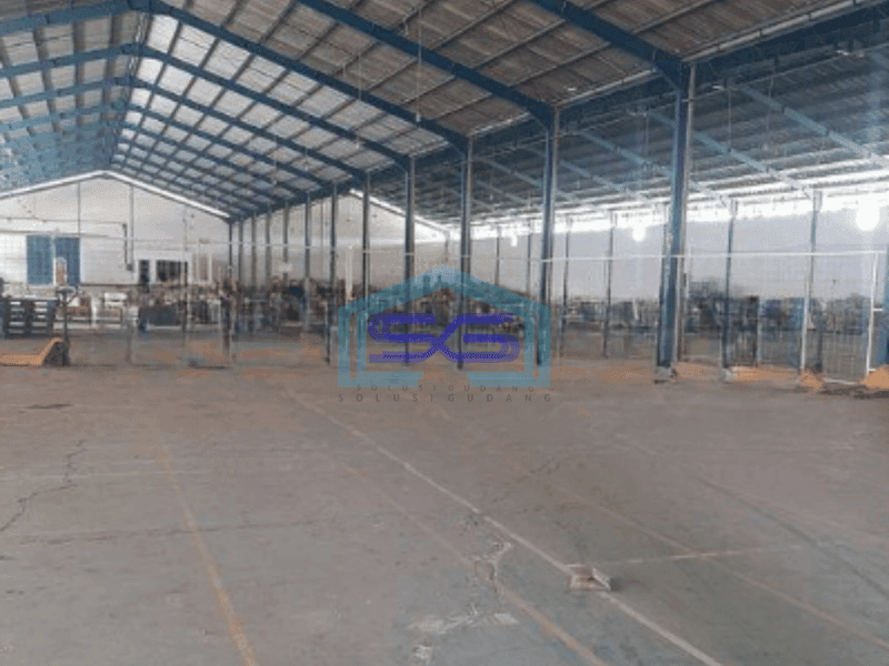 Disewakan Gudang Luas Bangunan 3360 m² Lokasi Strategis di legok Tangerang