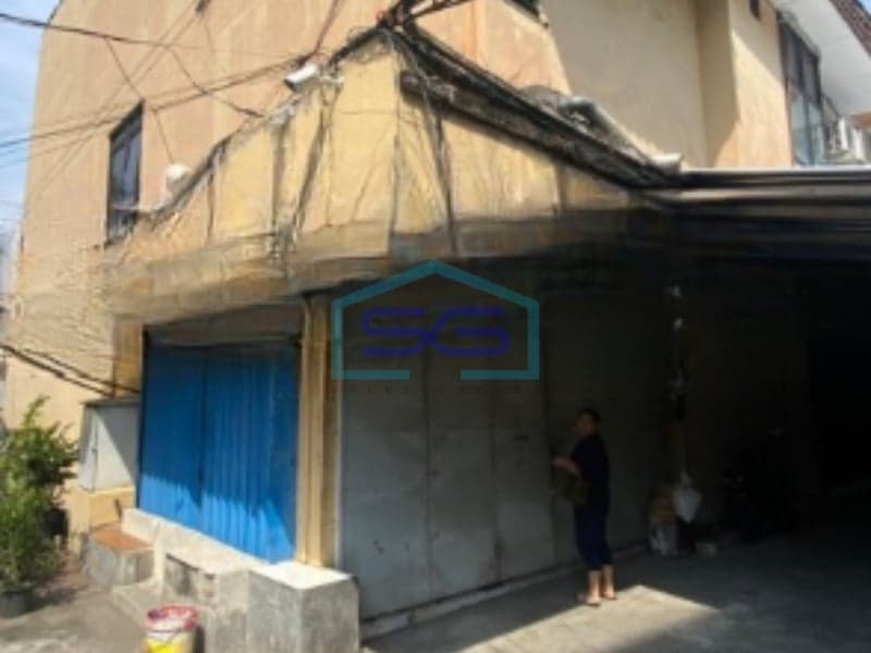 雅加达西部金巴坦利马一楼商铺出售