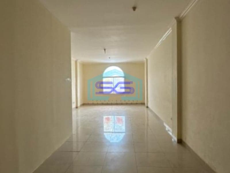 Dijual Ruko Hadap Jalan Raya Depan Lokasi Sangat Bagus di Jakarta Barat LB 250m2