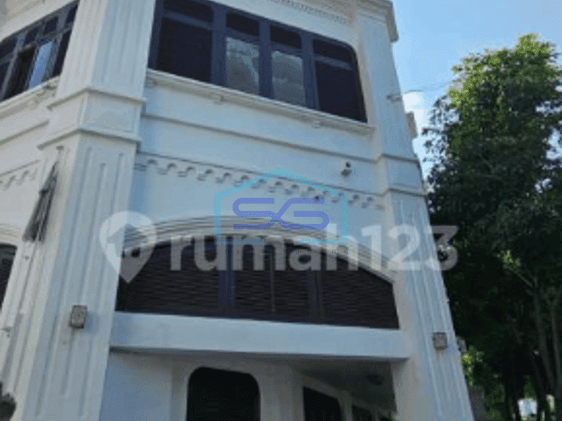 Dijual Ruang Usaha Bangunan Legendaris Historical Jl.tunjungan Surabaya Pusat