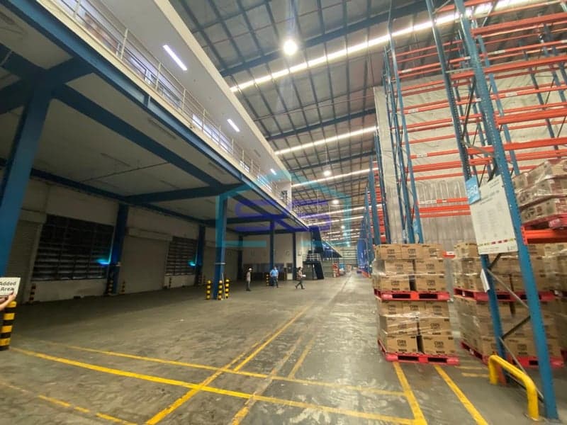 DISEWAKAN GUDANG MODERN DI CIBATU CIKARANG