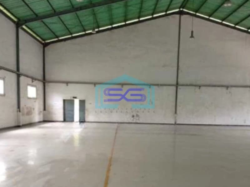 Dijual Gudang Lokasi di Karawang Lokasi Strategis Siap Huni LT 2165m2