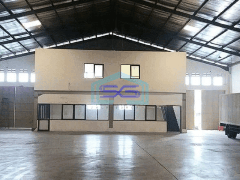 Disewakan Gudang Bagus Siap Pakai Ada Kantor 2 Lantai Jln. S. Hatta Kota Bandung LT 1300m2