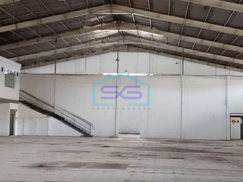 Disewakan Gudang Produktif dan Siap Pakai di Mohammad Toha. Bandung LB 3150 m²