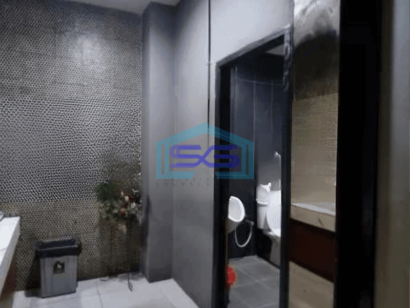 Dijual Ruko Luad Bangunan 264 m2 Lokasi Pantai Indah Kapuk Jakarta Utara