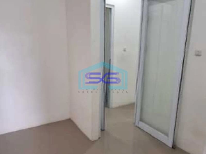 Dijual Gudang Luas Tanah  480 m²  Lokasi Bebas Banjir di Karawaci Tangerang
