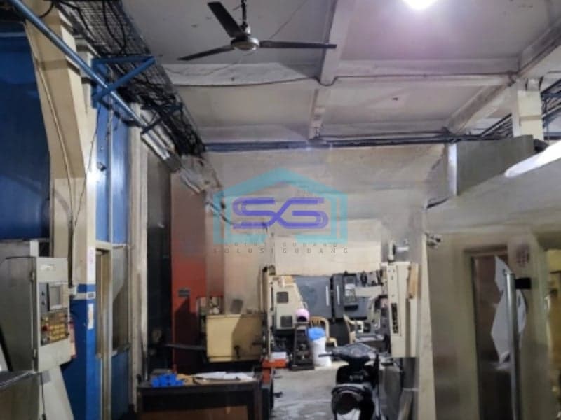 Dijual Cepat Pabrik Luas Tanah  537 m² Lokasi di Jakarta Barat